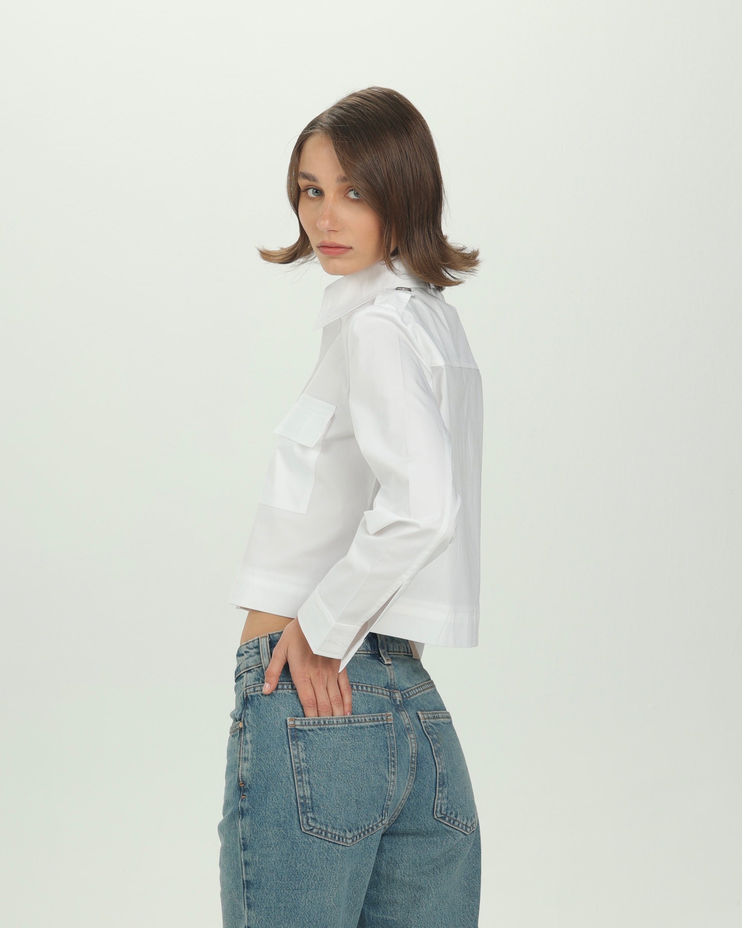 White Structured Pocket Crop Shirt