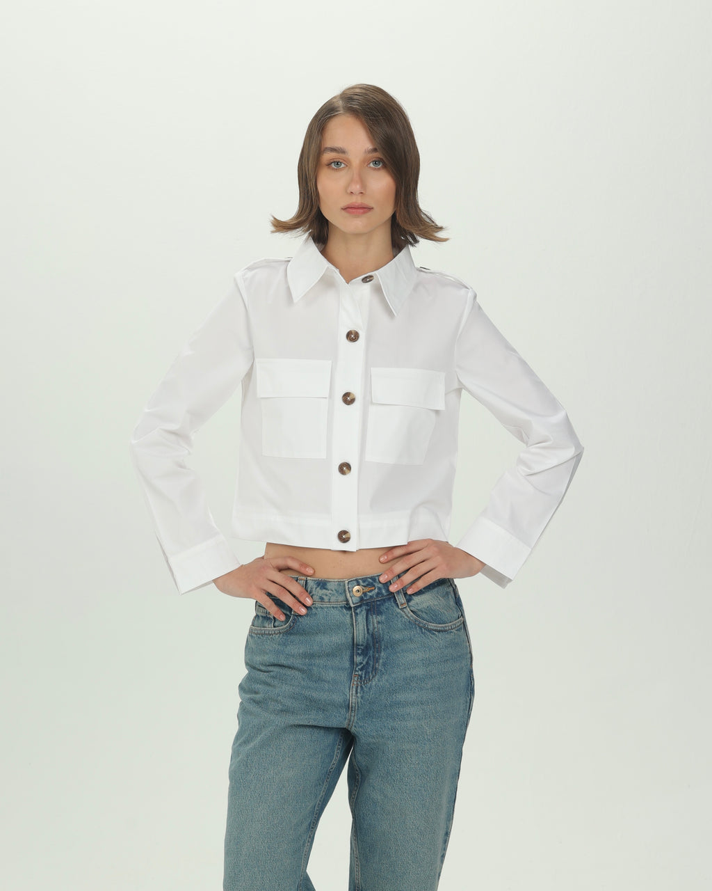 White Structured Pocket Crop Shirt