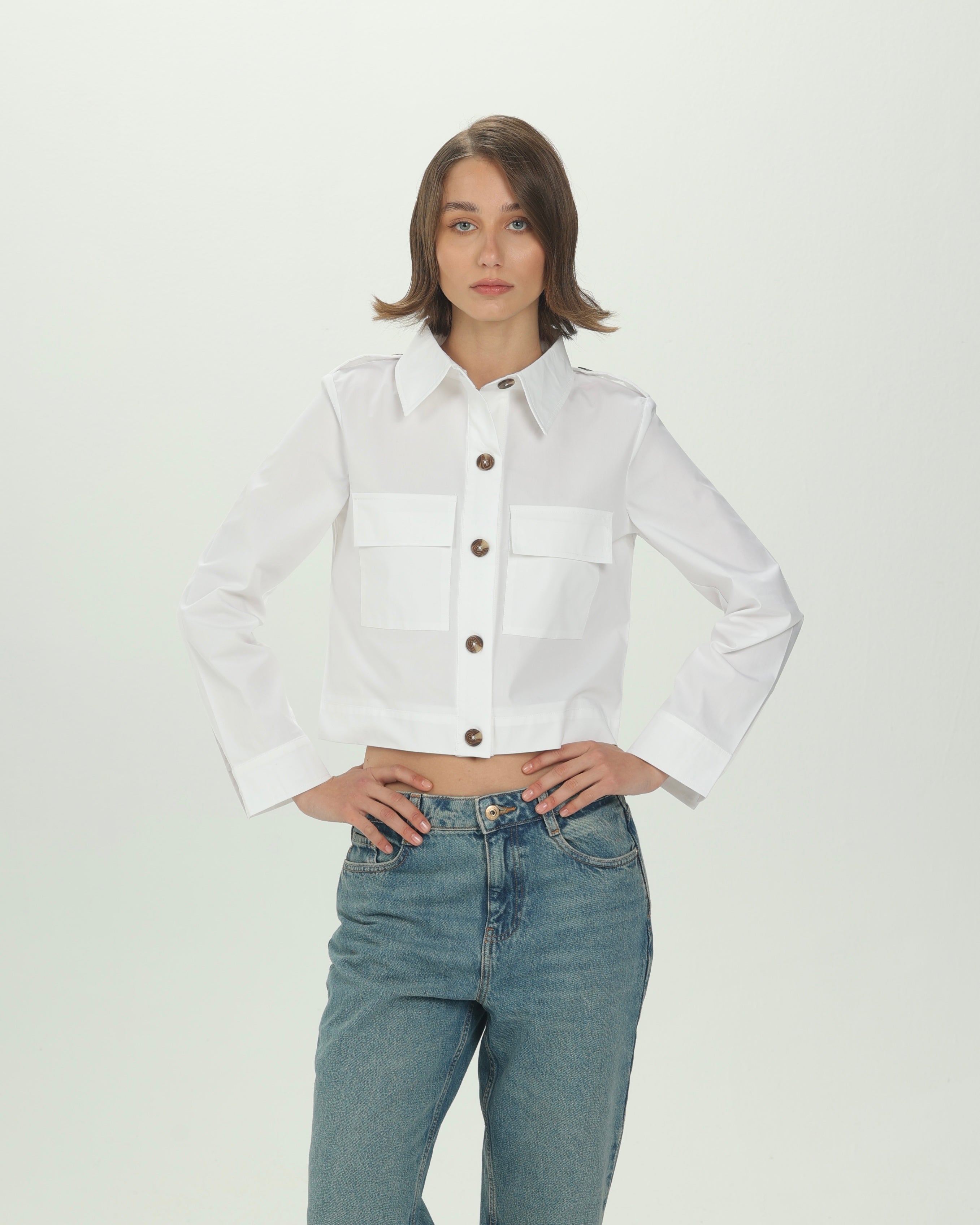 White Structured Pocket Crop Shirt