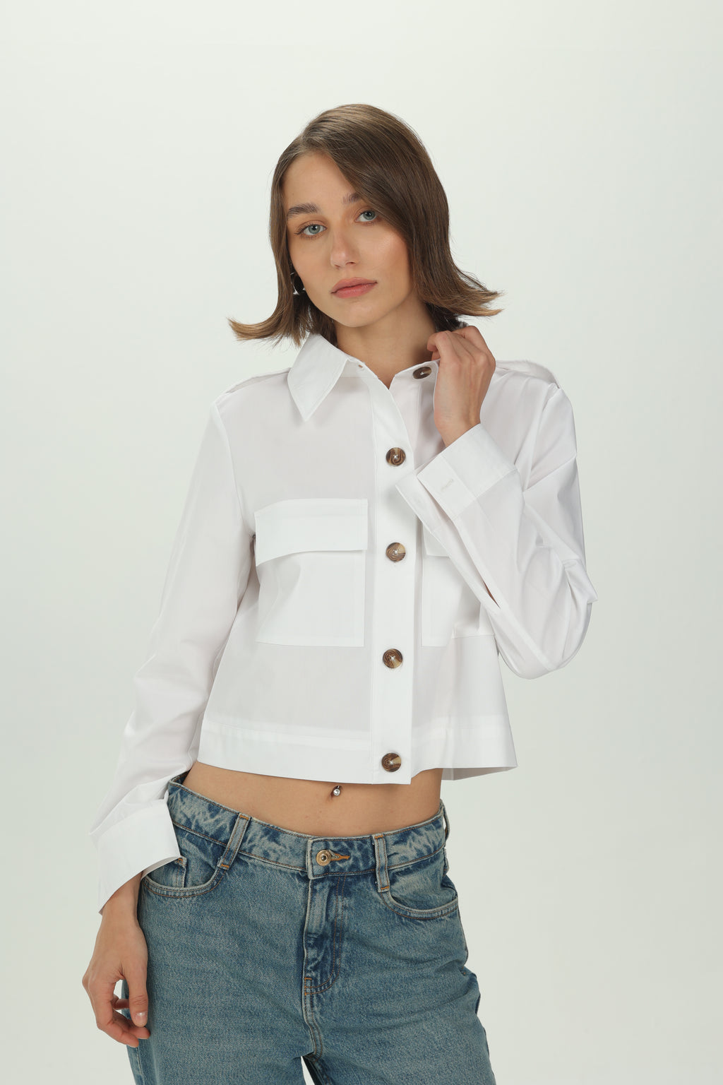 White Structured Pocket Crop Shirt