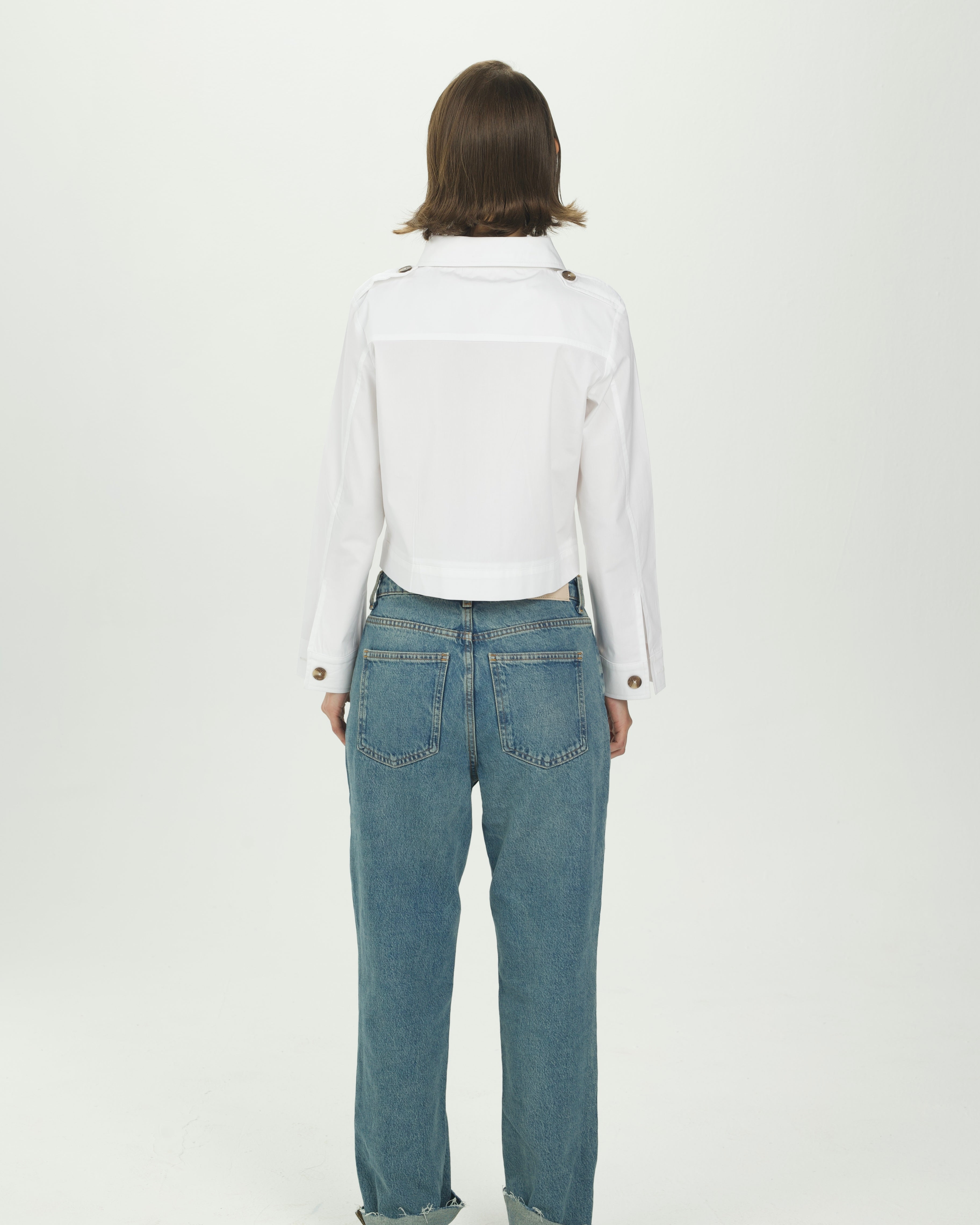 White Structured Pocket Crop Shirt