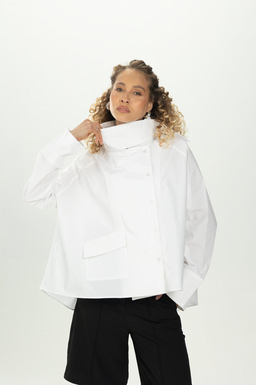 White High Collar Asymmetric Shirt