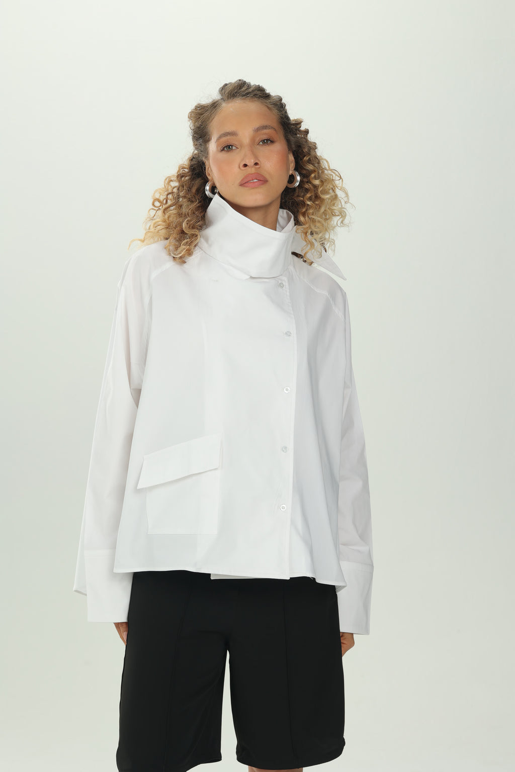 White High Collar Asymmetric Shirt
